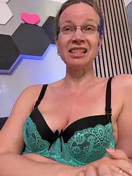 AnnikaRose webcam