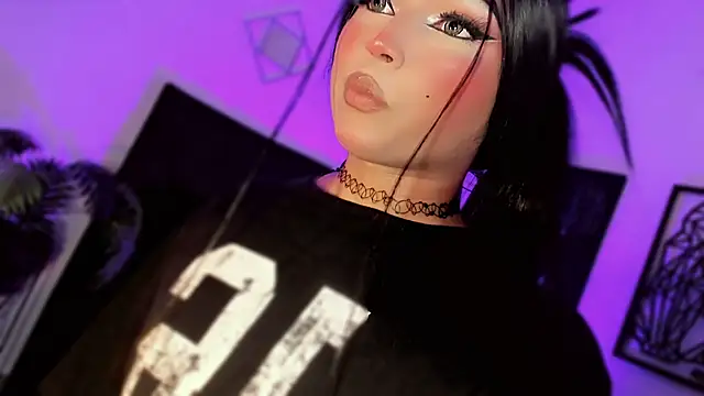 misstreslatin webcam