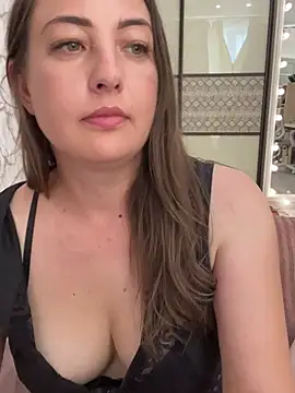AnnaBri webcam