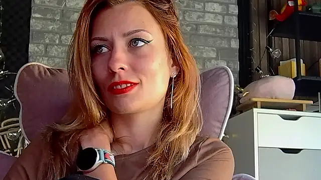 karo123421 live cam on StripChat