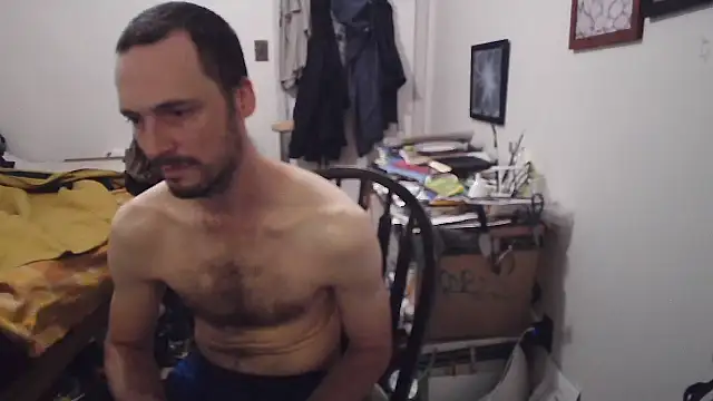 JohnnyMoves webcam