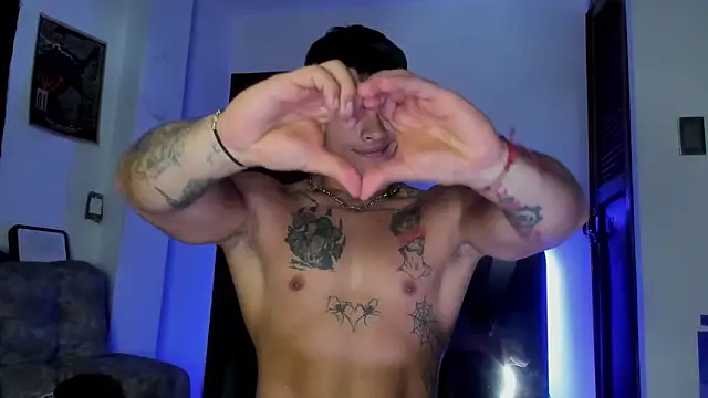 Dominic_Biker__'s live cam