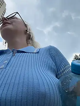 MerlinDave's live cam