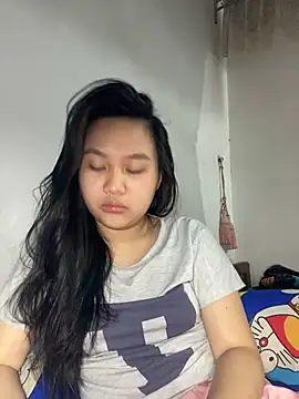 Almira6868 webcam