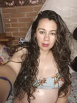 sexy-pregnant1 - Sexy-pregnant1's free webcam - UK Sex Cams