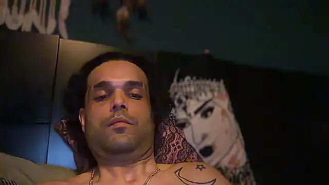 icebergslim281 live sex cam