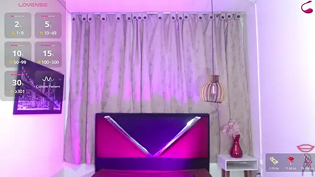 luisa__torres webcam