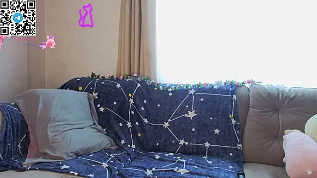 Little_rosy webcam