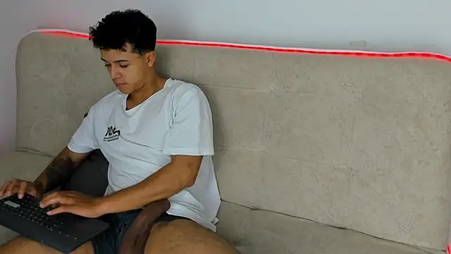 _Alex_Colton webcam