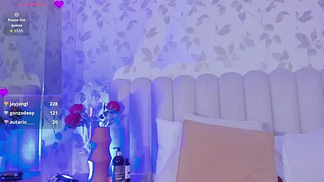 luciagray1 webcam