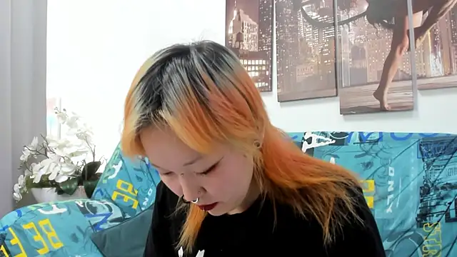 Cute__Kiko webcam