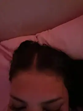 Kellomisyrose - Trans webcam sex chat
