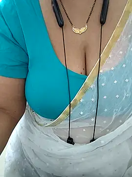 Reshma-09 webcam