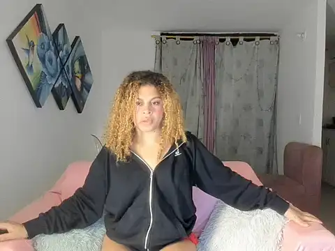 Michellblue webcam