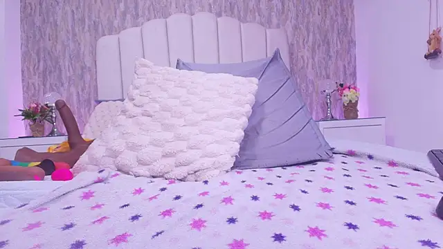 raven_lilith_ webcam