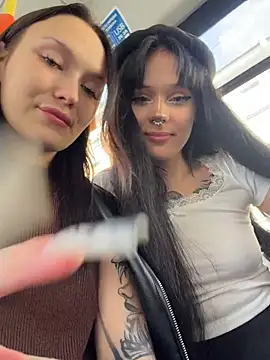 EliteBitch live sex cam