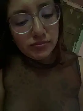 DirtyCerezita webcam
