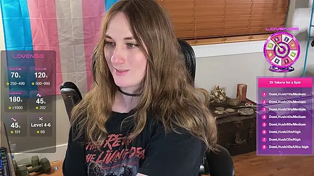 luluvaladon Live Web Cam Show