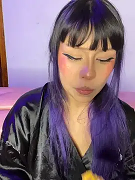Lia_Kittenx webcam