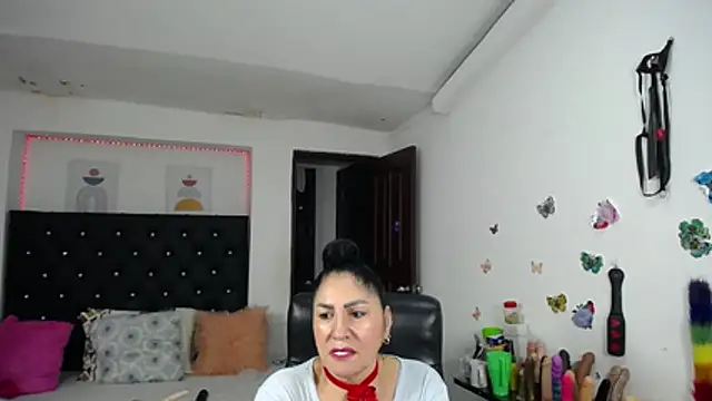 mature_bigboobs10 webcam