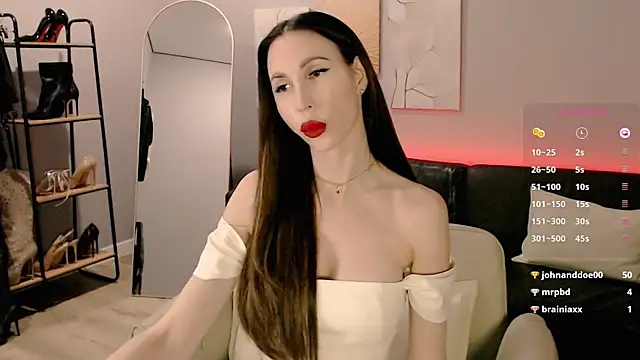 Ella_Sea live cam on StripChat