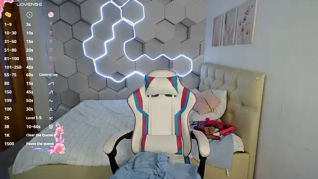 aliicemeow