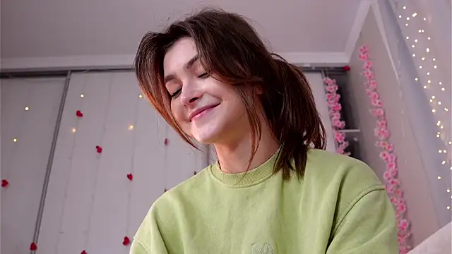 CherlyGuss webcam