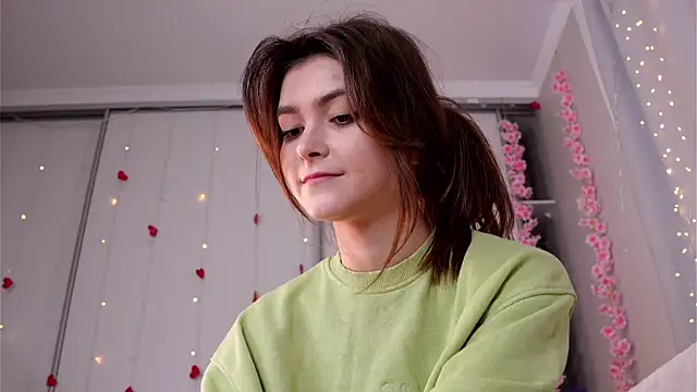 CherlyGuss webcam