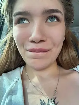 FlashTitsRoyal