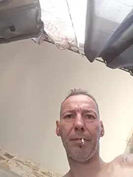 AmnesicEminence webcam