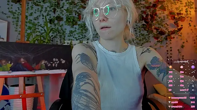 tattoo_art_baby webcam