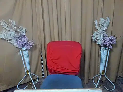 AshantTsiBigCock webcam