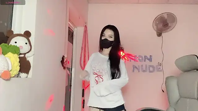 Tieu-May webcam