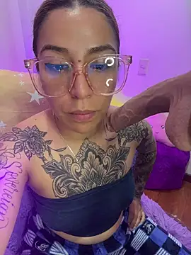 _antonella_dreamss webcam