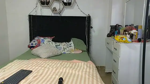 charlotte_077 webcam