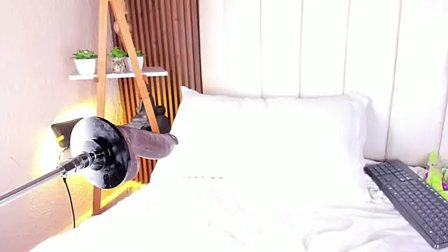 SandraMilerr webcam