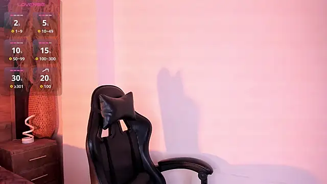 CristineRainn_ webcam