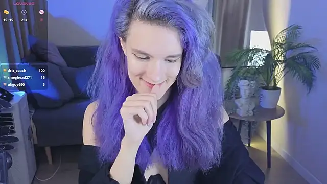 AuraLaunni webcam