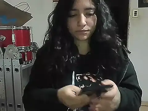 creepyh0e_ webcam