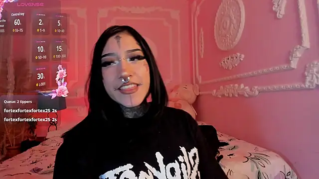 Kat_VonDe webcam