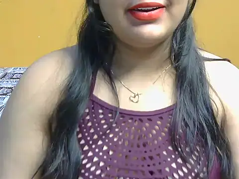 bold-isha webcam