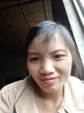 ngan-cute webcam