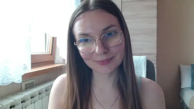 LooveELLYx webcam