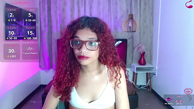 luisa__torres webcam