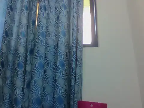 PrettyEve webcam
