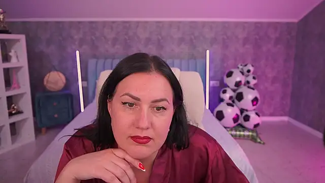 VelvetLuck webcam
