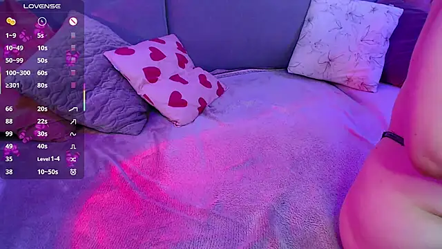IvyLebelly webcam