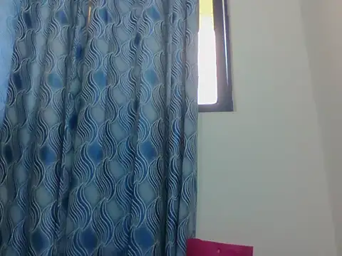 PrettyEve webcam
