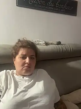 Velvetshadow_48 webcam