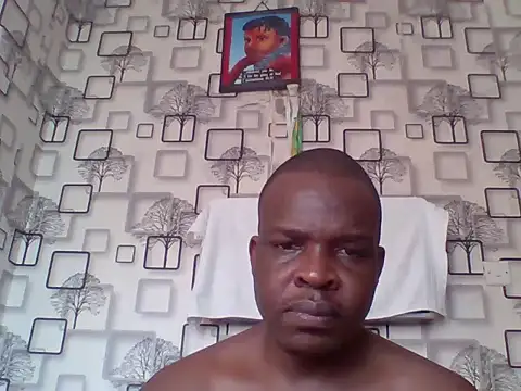 Chumba_001 live cam on StripChat